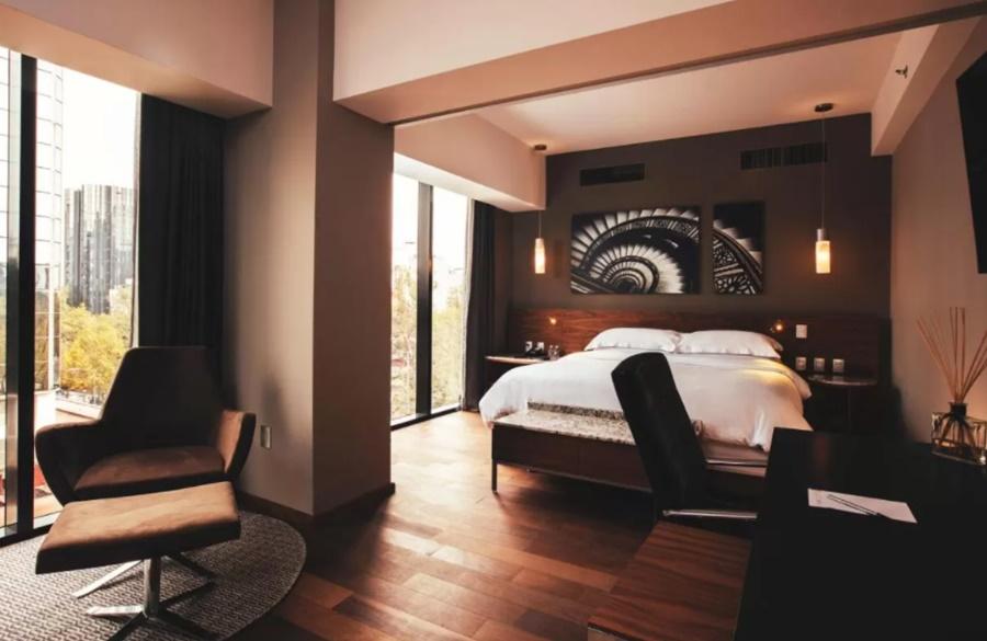 Krystal Grand Suites Insurgentes Mexico City Luaran gambar A room at the hotel