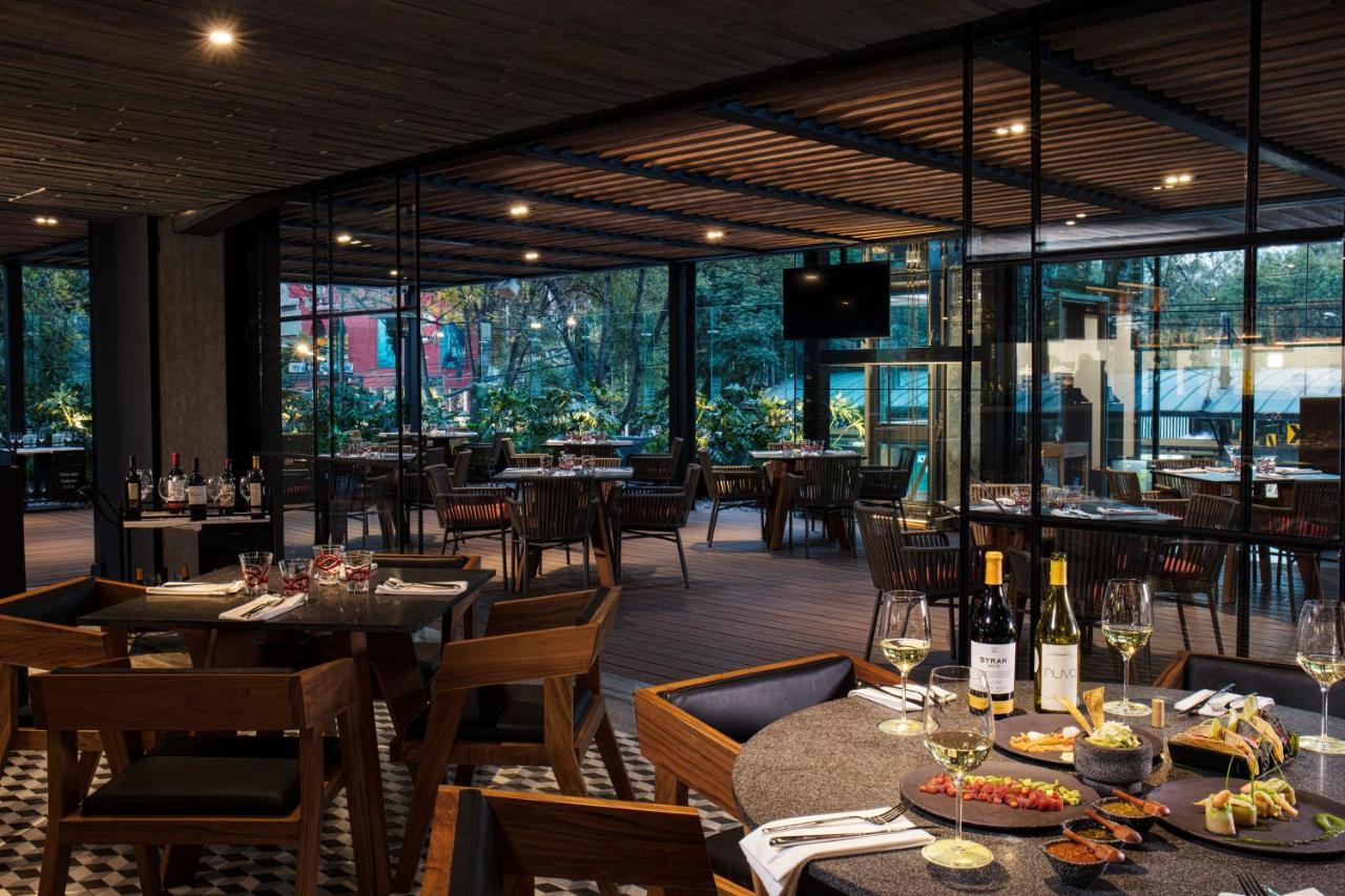 Krystal Grand Suites Insurgentes Mexico City Luaran gambar The interior of the restaurant