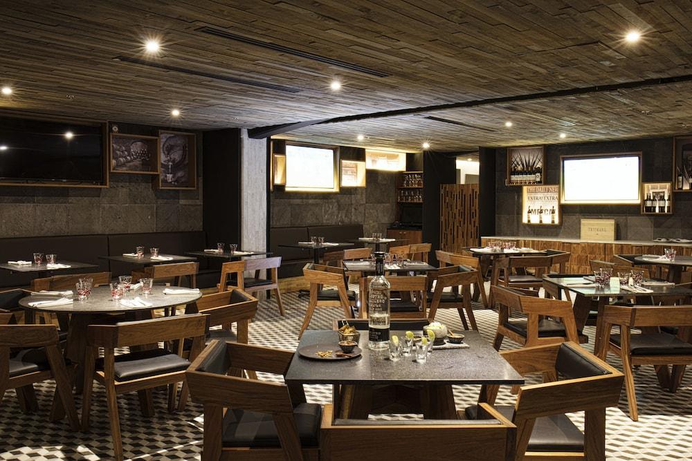 Krystal Grand Suites Insurgentes Mexico City Luaran gambar Interior of a restaurant