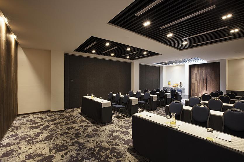 Krystal Grand Suites Insurgentes Mexico City Luaran gambar Meeting room